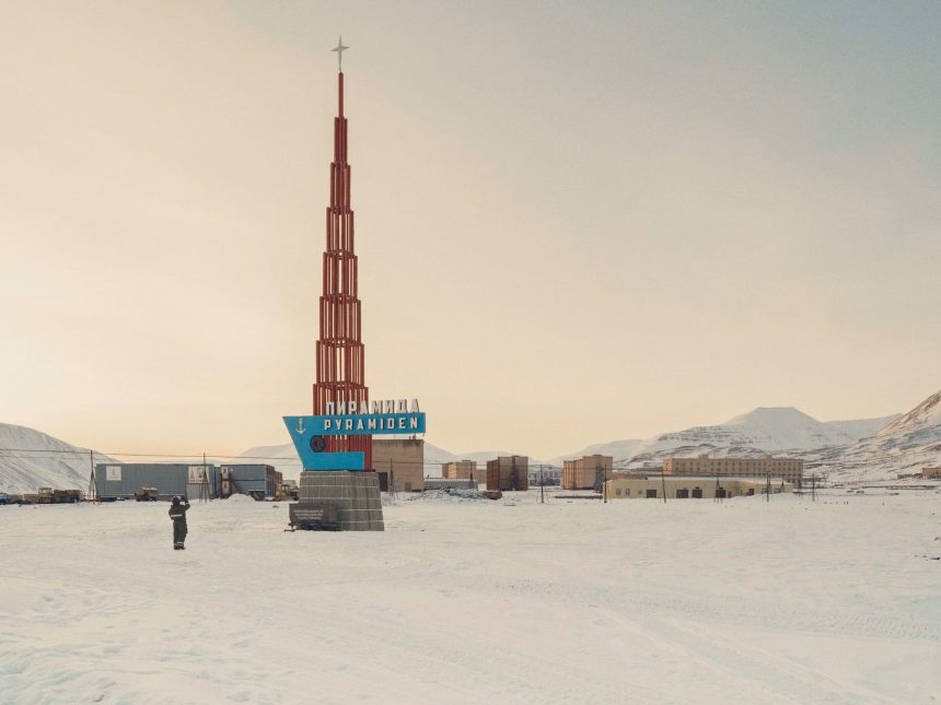 Damien Aubin Documents a Former Soviet Mining Settlement Suspended in Time — Colossal