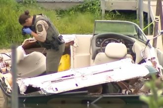 Drunk Driver Speeding in Pontoon Boat on Illinois River Causes Accident That Decapitates Woman (VIDEO) *  * by Mike LaChance