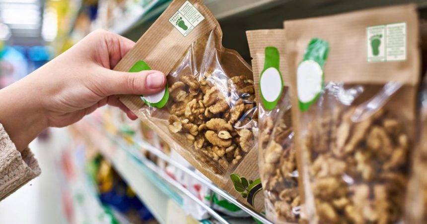 Food labels ‘would help avert climate crisis’