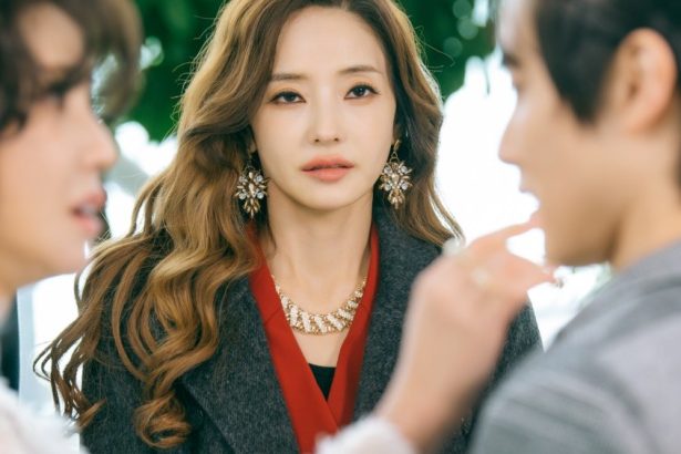 Han Chae Young Microdrama Remake Tops 10 Million Views on FlareFlow