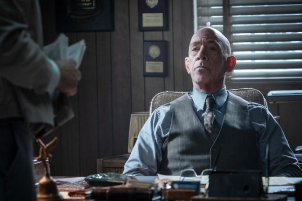 J.K. Simmons Stars in Flat Crime Drama