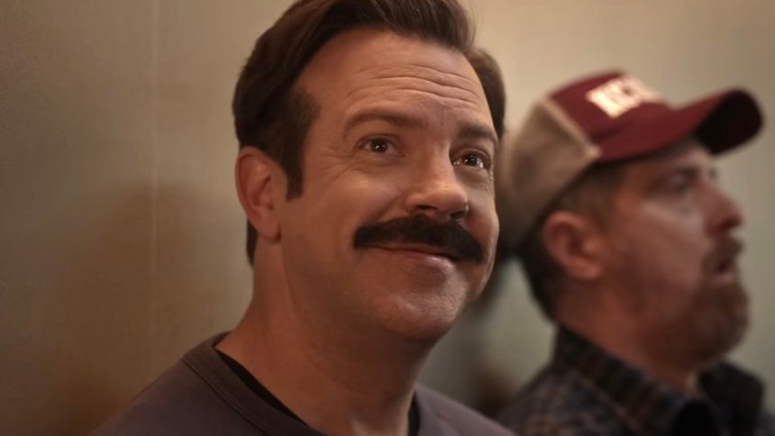 Jason Sudeikis Takes on Women’s Soccer