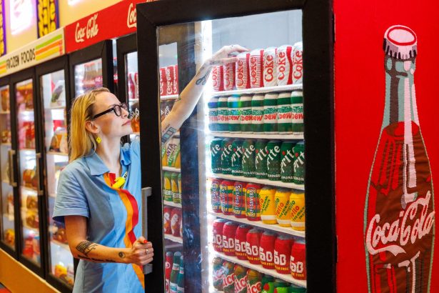 Lucy Sparrow Invokes ’90s Supermarket Nostalgia in ‘The Beginning of Convenience’ — Colossal