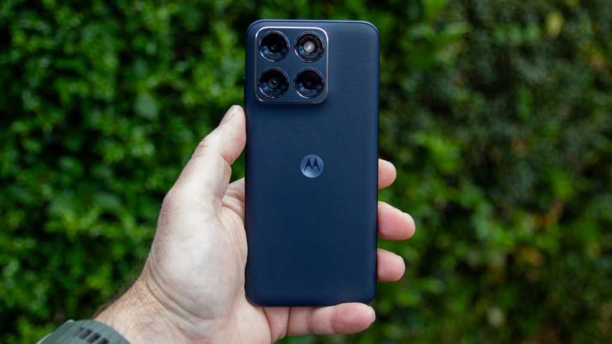 Motorola Edge 70 Fusion Review: All About the Battery Life