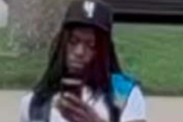 Package delivery man tried to lure 13-year-old girl on NW Side, police say