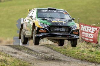 Paddon, Hudson win memorial rally