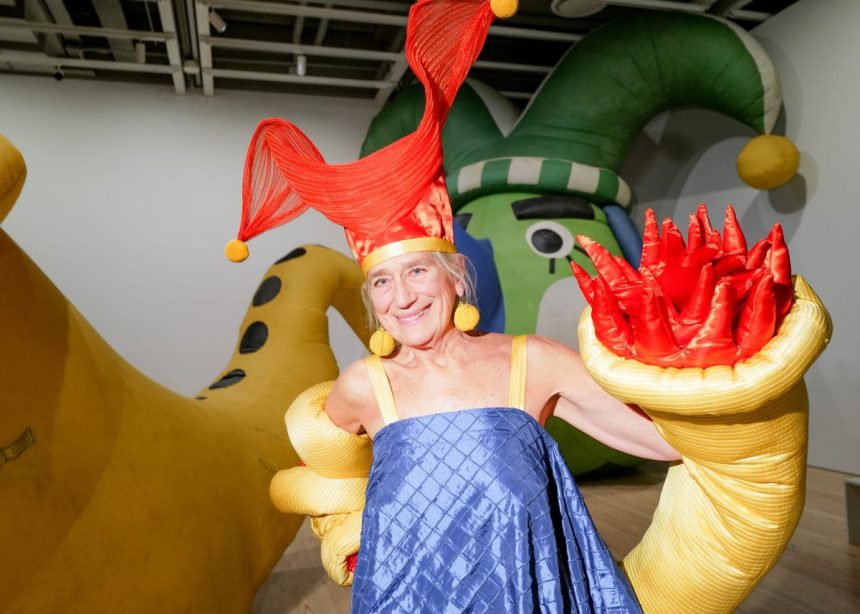 Pat Oleszko Wins 0K Whitney Biennial Prize