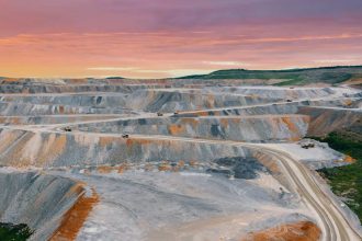 Rincon Resources to sell 90% of Lyza Mining to Maverick