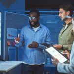 Should You Buy Palantir Technologies Stock While It’s Trading Below 0?
