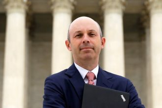Supreme Court Litigator Sentenced For Tax Evasion