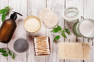 Sustainable Personal Care Products for an Earth-Friendly Bathroom