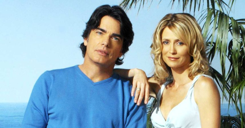 The OC Stars Peter Gallagher and Kelly Rowan Reunite