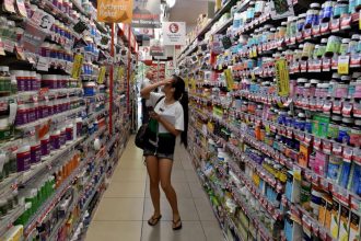 Ultra-processed baby food, peptides, measles: Morning Rounds