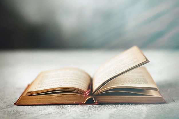 105 Quotes About Reading That Will Inspire You and Make You Think
