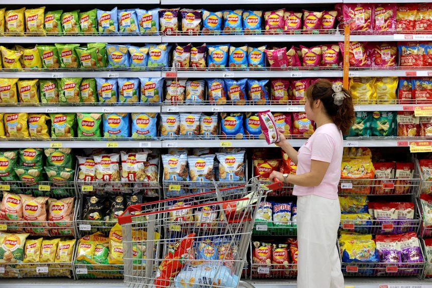 Another grocery chain quietly shuts down more stores