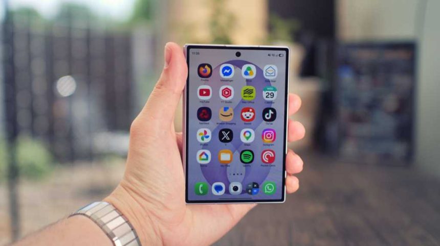 Apple’s iPhone Ultra Could Bring Back the Small Phone – Tech Advisor