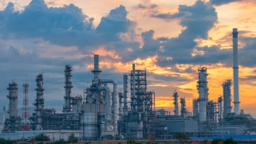Chinese Refiners Snap Up Iraqi Oil as Gulf Supply Routes Fracture
