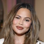 Chrissy Teigen’s Designer Woven Bag Style Is on Amazon