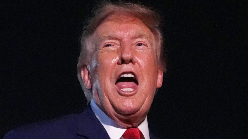 Critics Trash Trump’s New Air Force One Claim As ‘Utter Nonsense’
