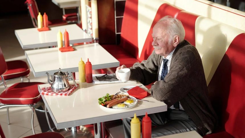 Doughnut, diner, and restaurant chain owner files Chapter 7