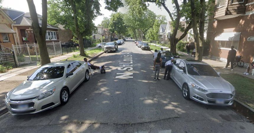 Feds charge 12 in West Side drug operation that sold ‘dawn till dusk’