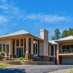 Former Budlong Chicken owner goes to prison for spending COVID relief money on sprawling Colorado home, exotic trips