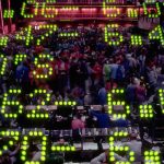 From opening trade to expiration