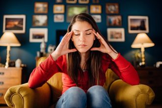 How to Stop Overthinking Everything: 22 Simple Tips