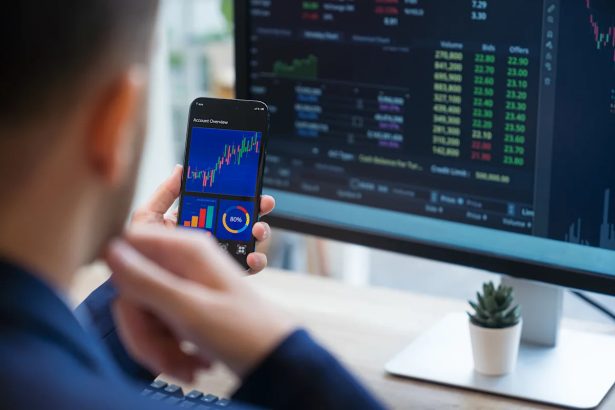How to read and analyze an options chain