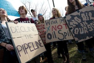 In Montana, a controversial B pipeline hits a speed bump