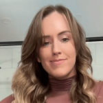 Jen Hamilton Marks 14th Wedding Anniversary Amid Split