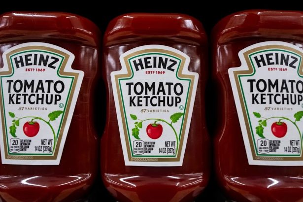 Kraft Heinz Q2 2026 earnings beat, raises annual forecast