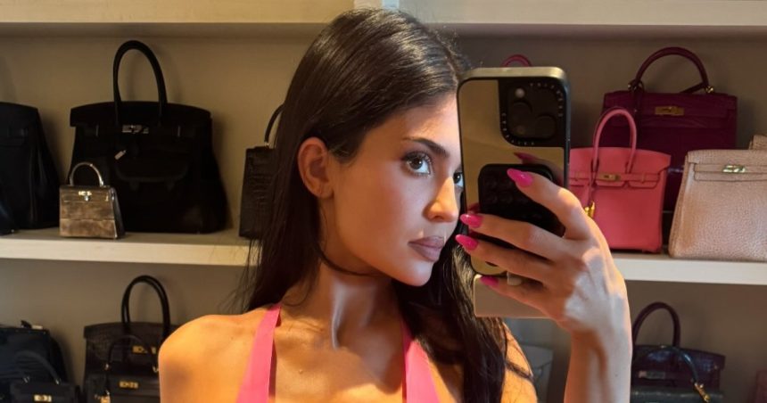 Kylie Jenner Is a Pink Princess for 29th Birthday Party