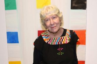 Mary Heilmann, Painter of Irreverent Abstractions, Dies at 86