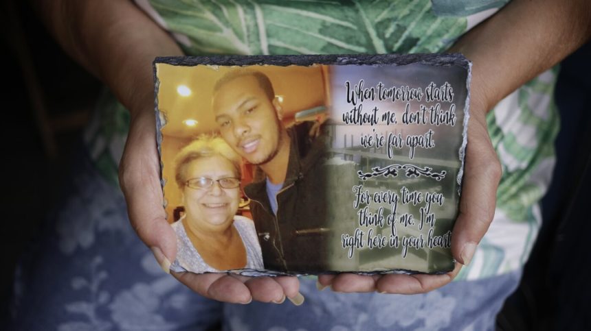 Memphis family says they saw video of federal agent shooting : NPR
