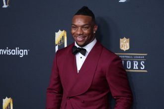 NFL fans react as Bijan Robinson lands record-breaking ,000,000 extension with Falcons
