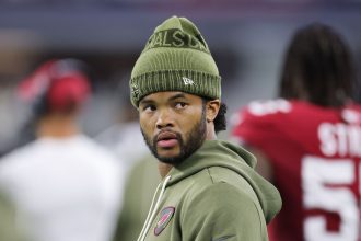 NFL fans react as Kyler Murray throws “atrocious” interception at Vikings camp