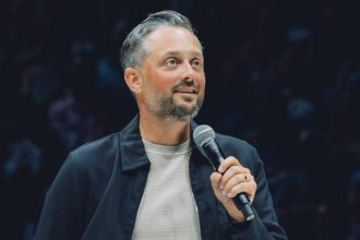Nate Bargatze Sets Guinness World Record: Comedy Tour Tickets Sold