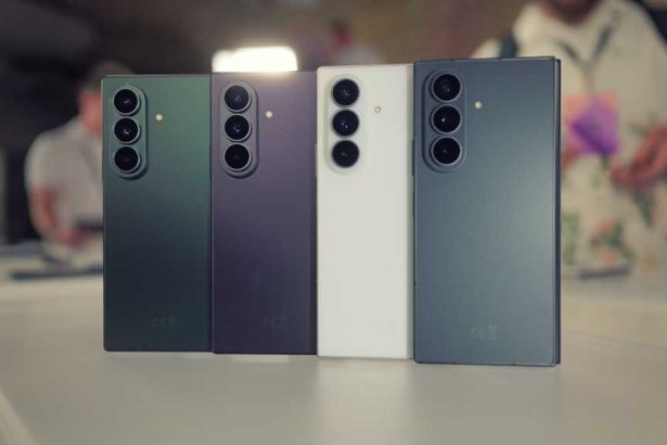 Samsung Perfected the Wrong Foldable – Tech Advisor