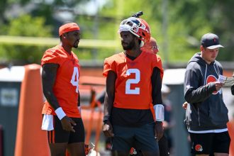 Shedeur Sanders hits back at media over repeated Deshaun Watson QB battle question