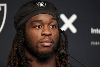 Sports doctor sounds the alarm on Ashton Jeanty’s leg injury after Raiders RB goes down in practice