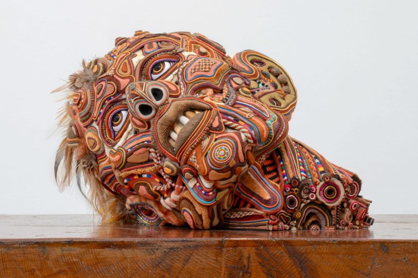 Stuffed Animals and Found Objects Reconfigure in Sungho Bae’s Uncanny Sculptures — Colossal