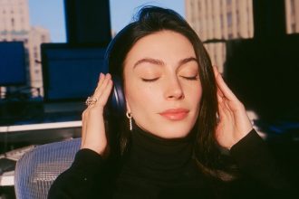 The Hidden Cost of Mental Noise: Why Stillness is the Ultimate Founder Hack