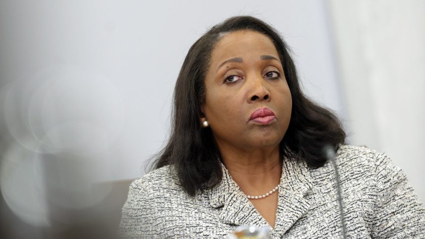 Trump renews push to fire Fed Governor Lisa Cook : NPR