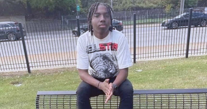15-year-old charged with killing Hyde Park Academy student at bus stop after school